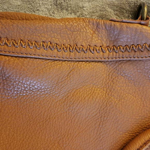 Retired beige  The Sak Leather Handbag - Picture 5 of 10